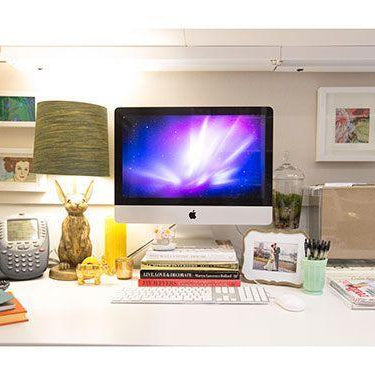 Six Ways to Do Up Your Office Cubicle