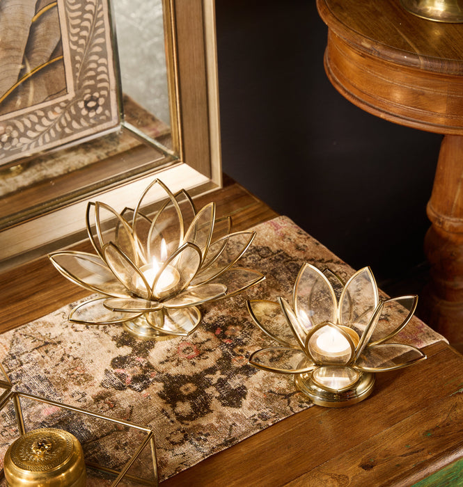 Lotus Stainless Steel T-Light Stand (Gold Finish)