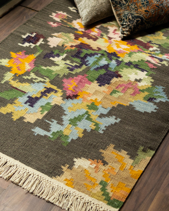 Bloom Umber Rug