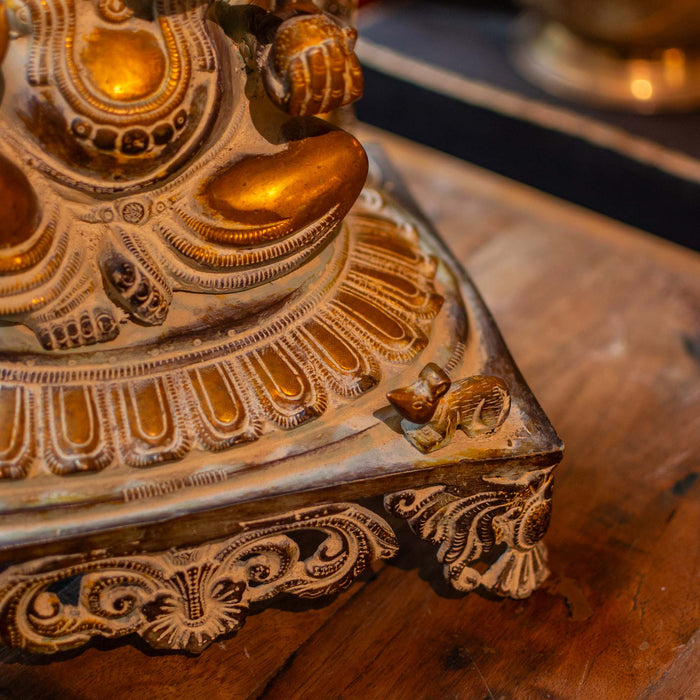 Ganesha With Arch