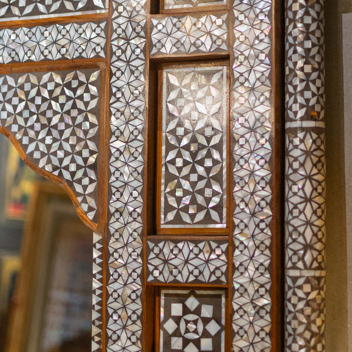 Haya Mop Inlay On Wood Mirror