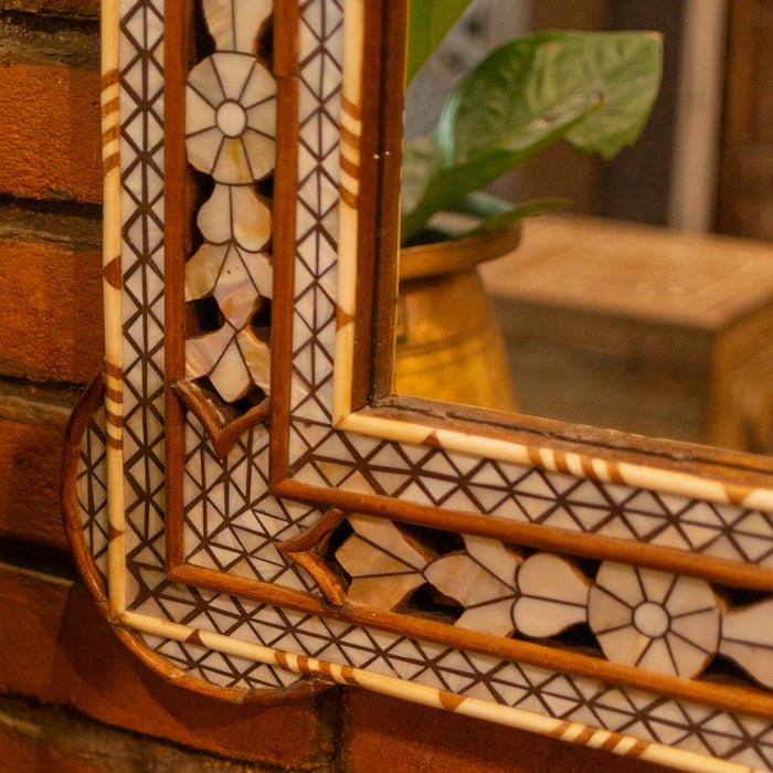 Eyena Mop Inlay On Wood Mirror