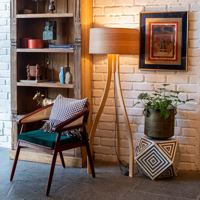 Alba Floor Lamp