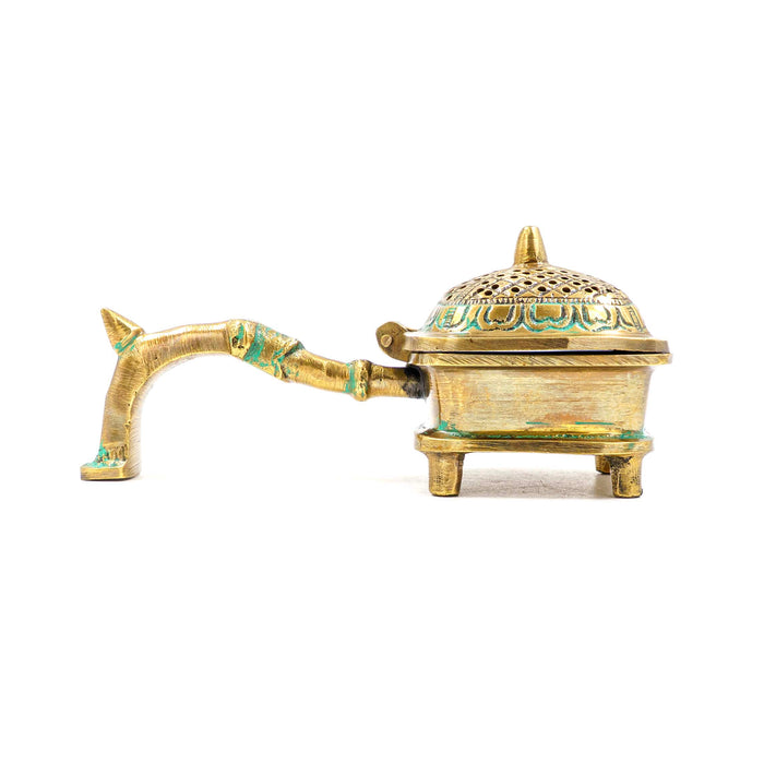 Vibhushita Dhup Daan