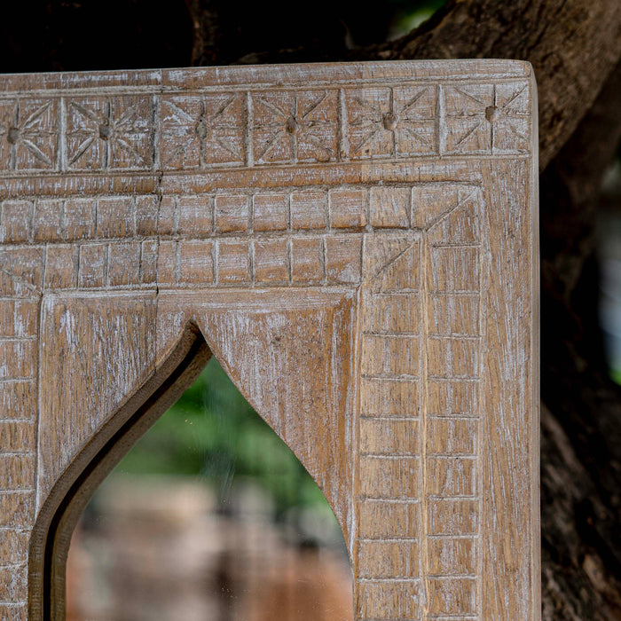 Faris White Distressed Mirror