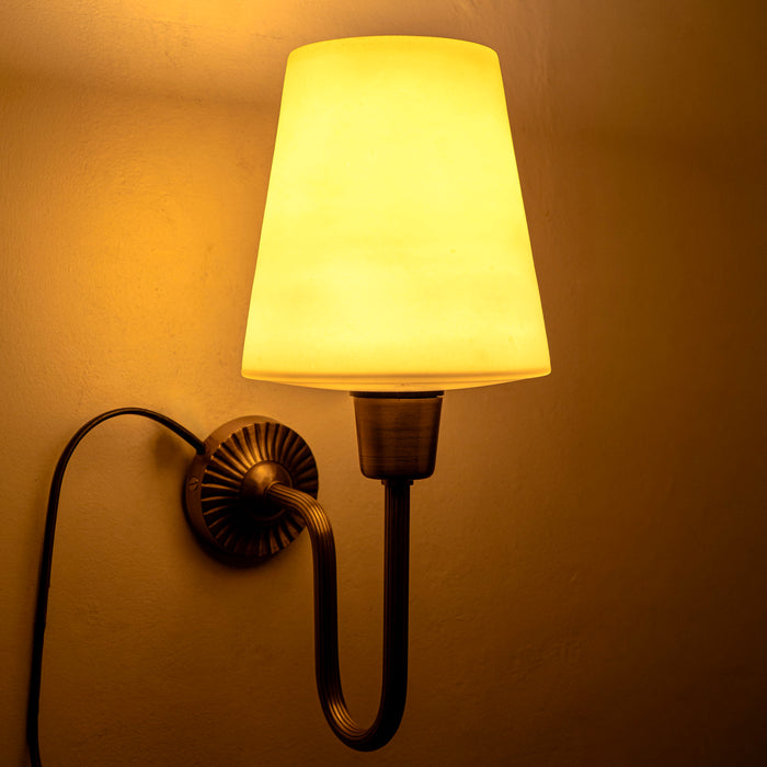ILANA WALL LAMP