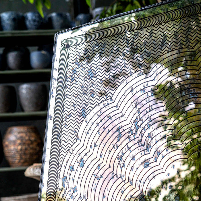 Noorani Mirror