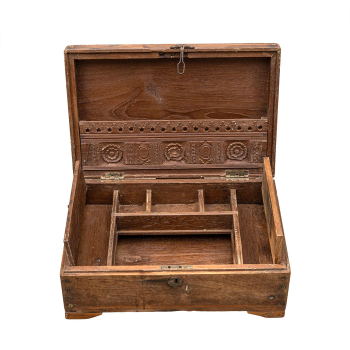 Kaathir Wooden Box