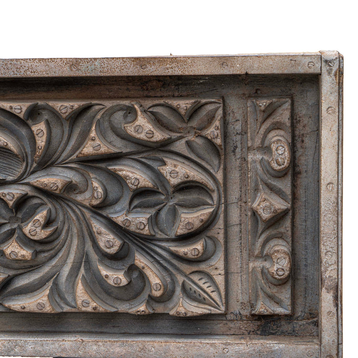 Dareen Old Wood With Iron Panel