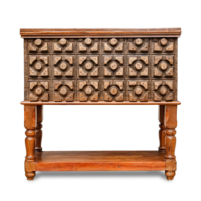 AARAV CHEST BOX