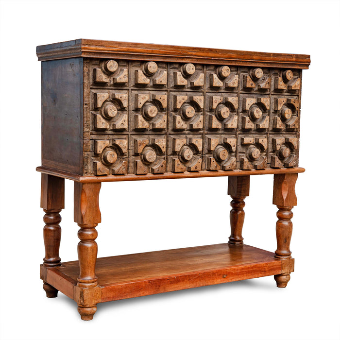 AARAV CHEST BOX