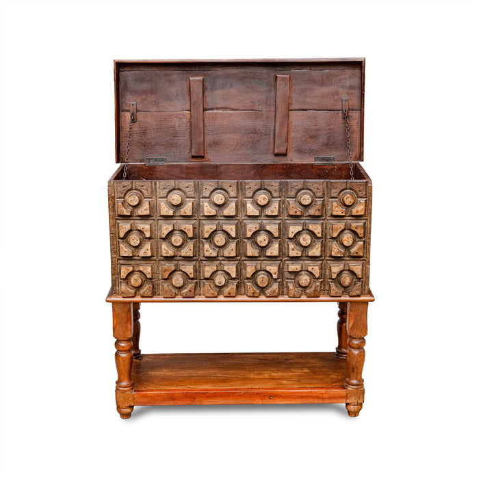 AARAV CHEST BOX