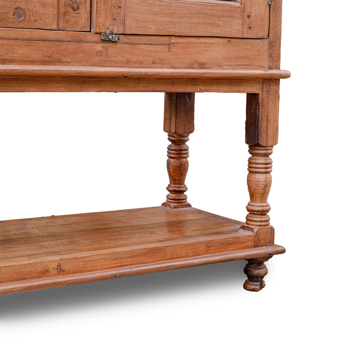 ARION CABINET