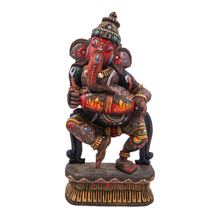 Bhayanaka Ganesha Vengai Wooden Statue