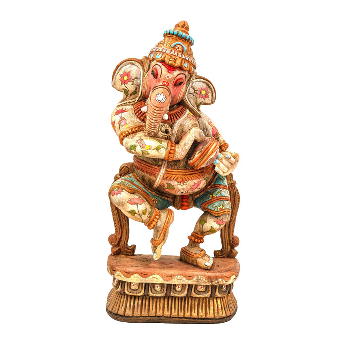 Shantambika Ganesha Vengai Wooden Statue