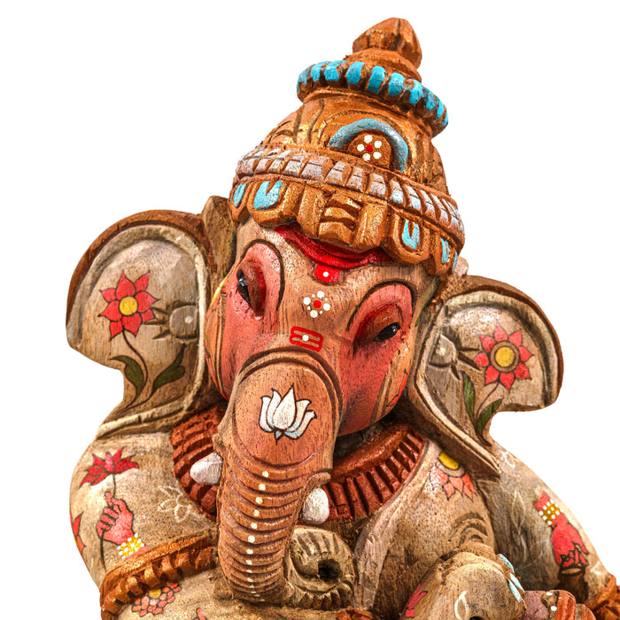 Shantambika Ganesha Vengai Wooden Statue