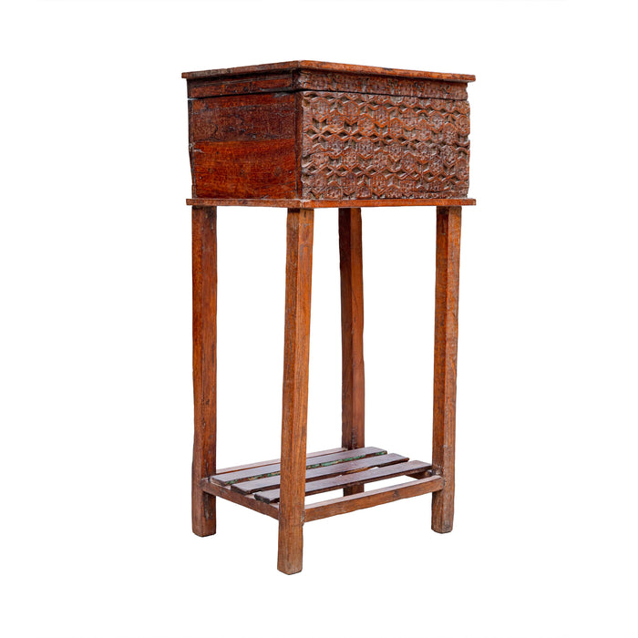 SANCHARAM BOX ON STAND