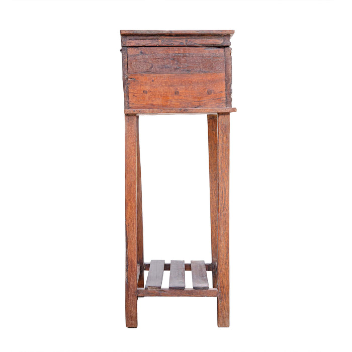 SANCHARAM BOX ON STAND