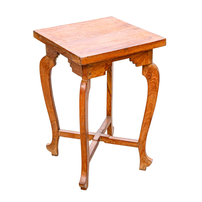 PALVI SIDE TABLE