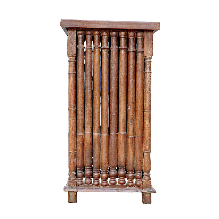 REKHA PEDESTAL STAND