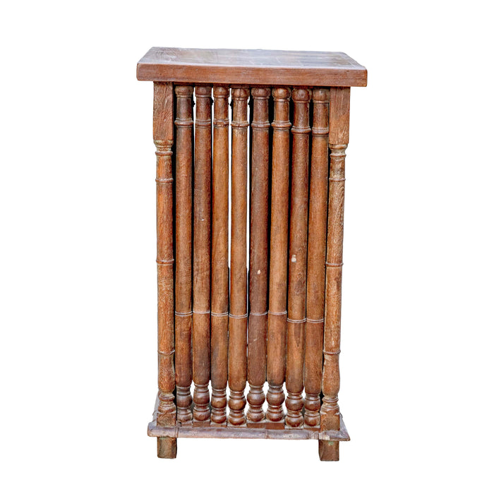 REKHA PEDESTAL STAND