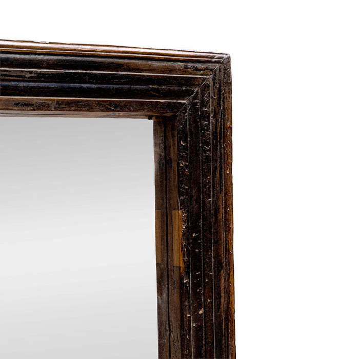 VEEDHI MIRROR