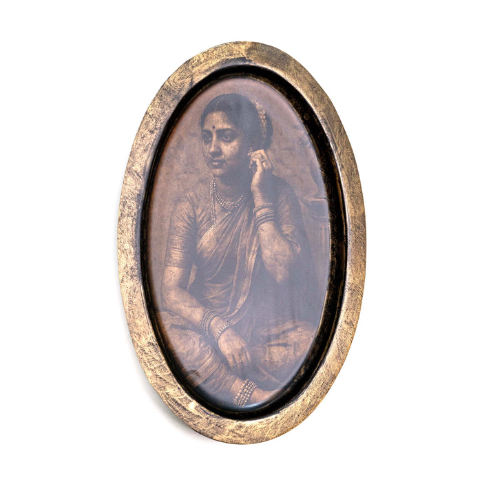 MALABAR LADY