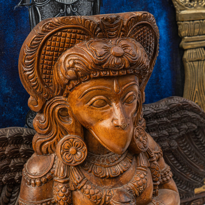 Narayana With Wooden Garuda In Brass Prabhavali