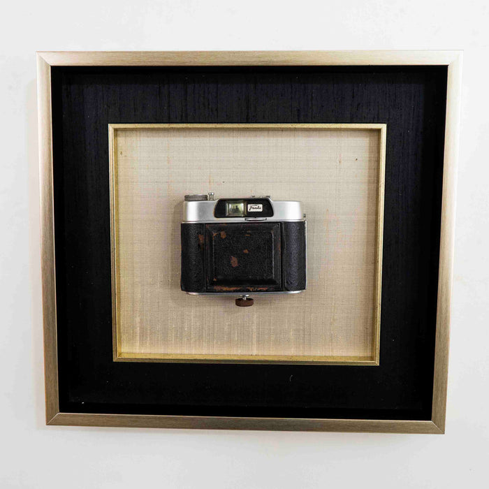 Vintage Camera With Frame ASSORTED