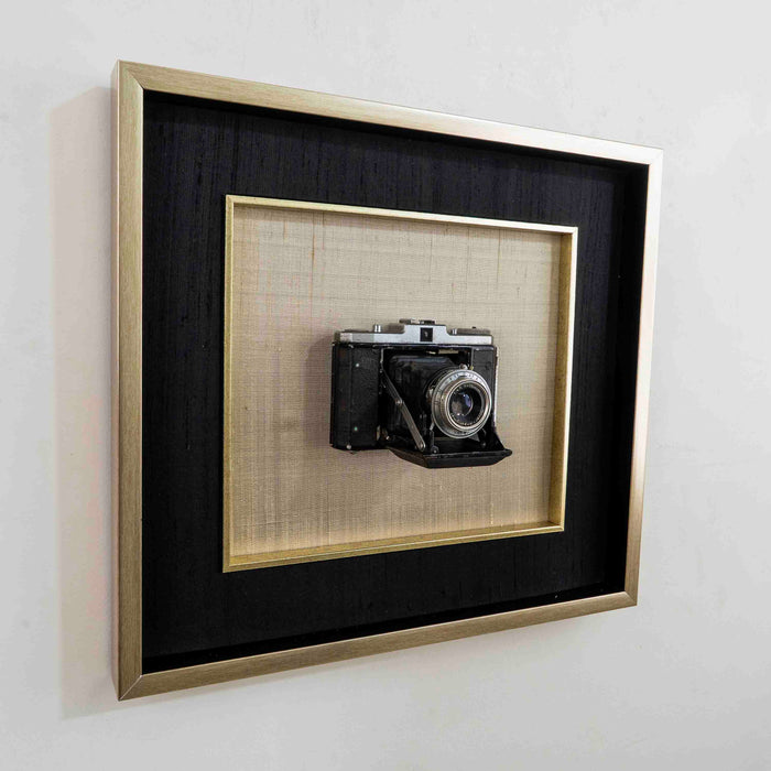 Vintage Camera With Frame ASSORTED