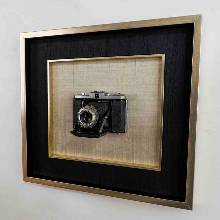 Vintage Camera With Frame ASSORTED