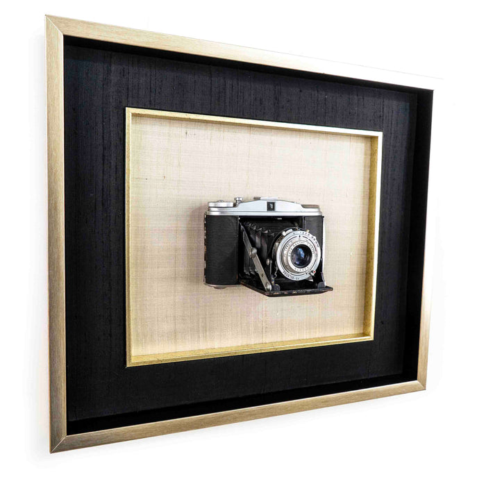 Vintage Camera With Frame ASSORTED