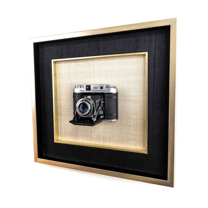 Vintage Camera With Frame ASSORTED