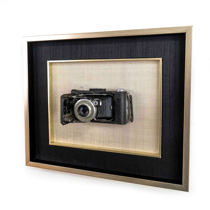 Vintage Camera With Frame ASSORTED