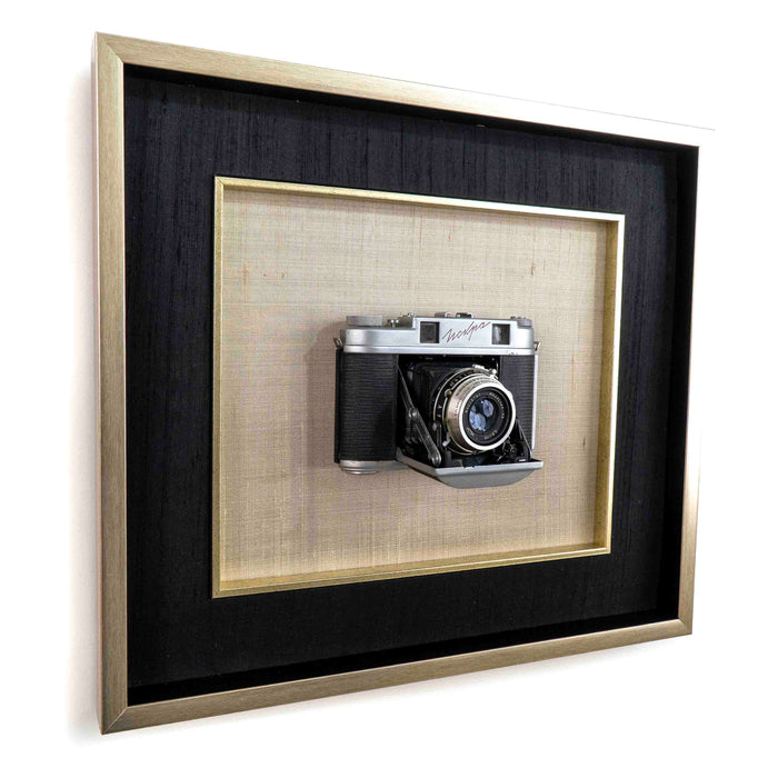 Vintage Camera With Frame ASSORTED