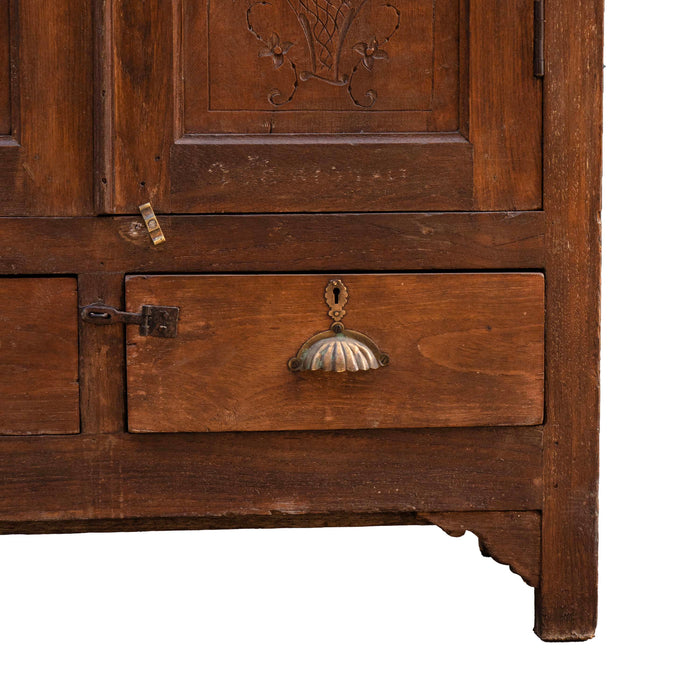 CEDRIC CABINET