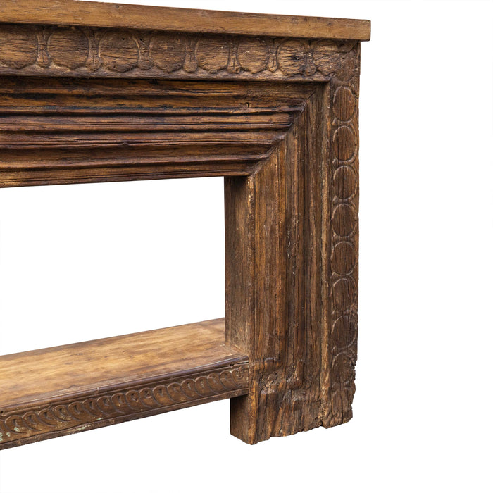 Old Manor Entry Console