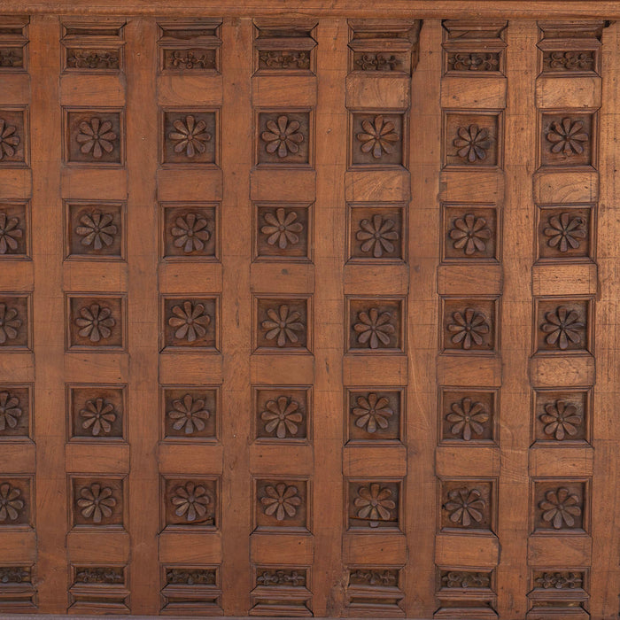 Haveli Crest Bar Counter