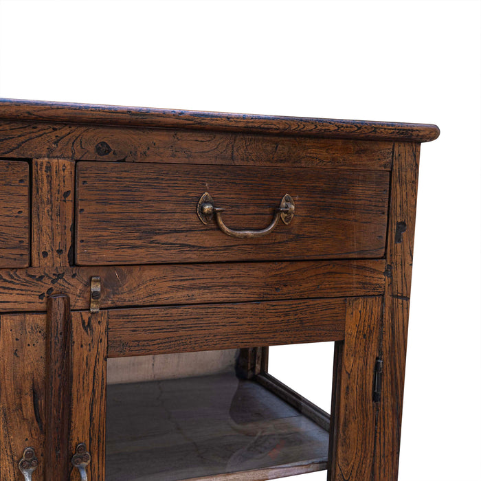 NAYELI GLASS CABINET