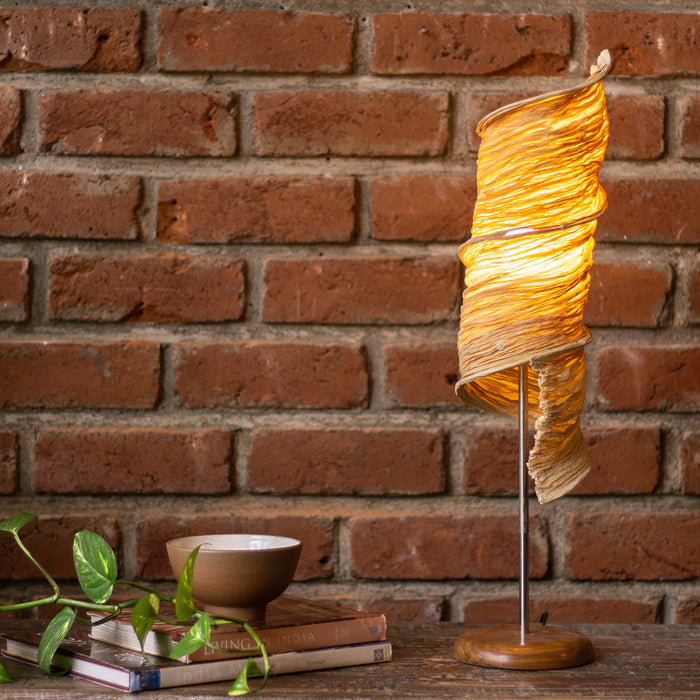 Leafcurl Crushed Paper Table Lamp
