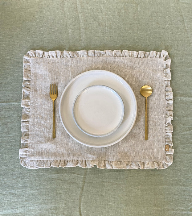 Herringbone Oatmeal Ruffle Table Mat (Set of 2)