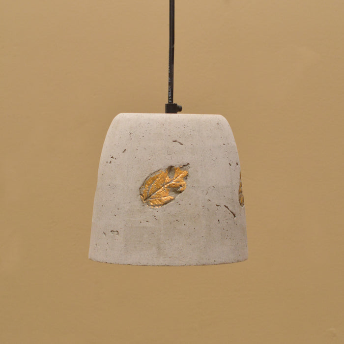 Antiquity Cast Pendant Lamp