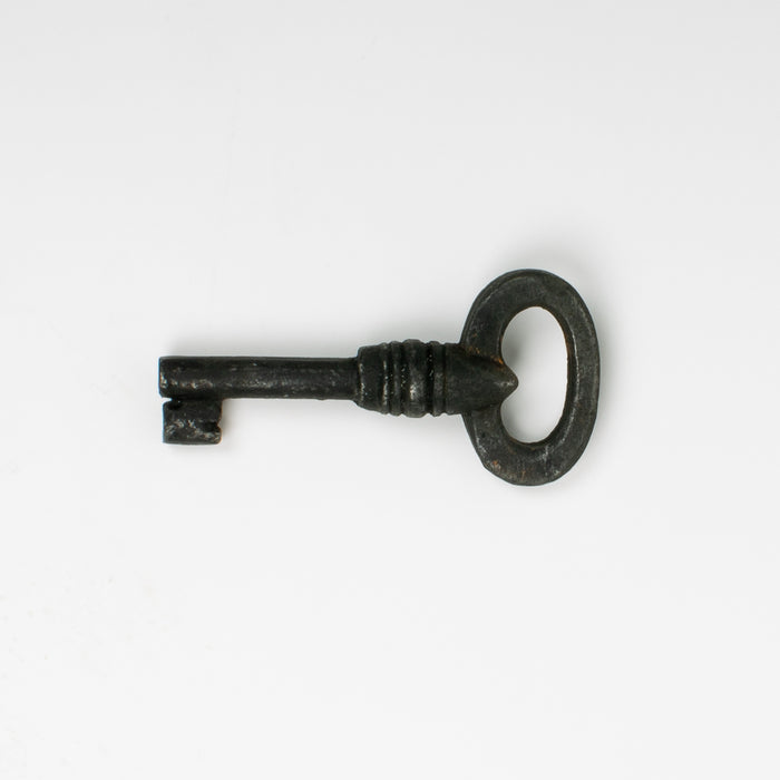 Black Cast Iron Key SNEP